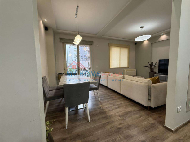 apartament-21-me-qira-tek-kopshti-zologjik-big-3