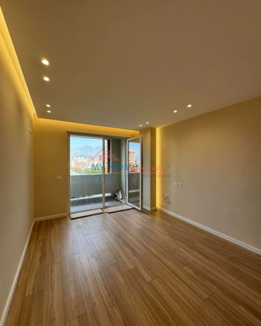 apartament-21-ne-shitje-tek-tirana-golden-park-big-0