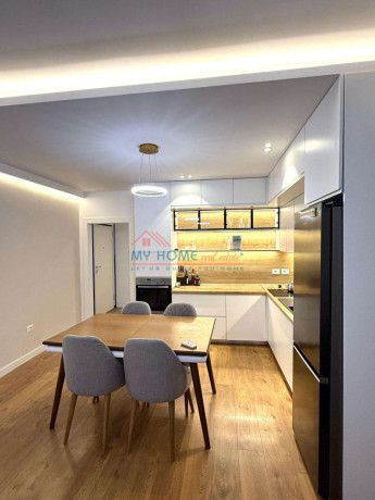 apartament-31-me-qira-tek-rruga-elbasanit-big-1