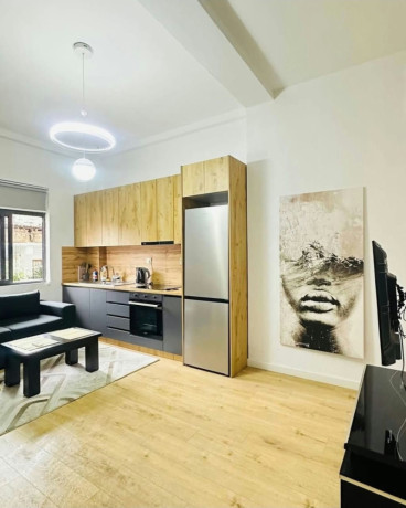 pazari-i-ri-jepet-me-qera-11-big-3