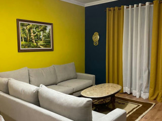 Medreseja jepet me qera 2+1