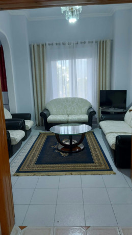 qender-jepet-me-qera-21-big-3