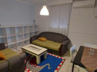 Ali Demi jepet me qera 2+1