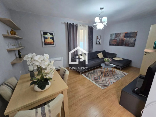 shitet-apartament-11-zona-ish-ekspozita-big-0