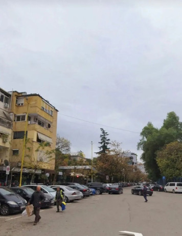 shitet-dyqan-njesi-stadiumi-dinamo-big-2