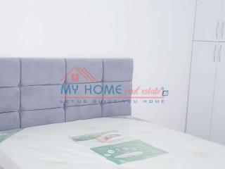 Apartament 1+1 me qera Komuna e Parisit ne Tirane