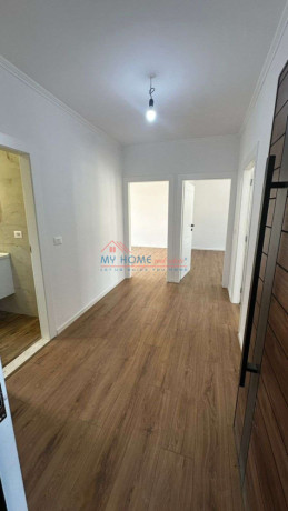 apartament-21-ne-shitje-tek-pediatria-tirane-big-0