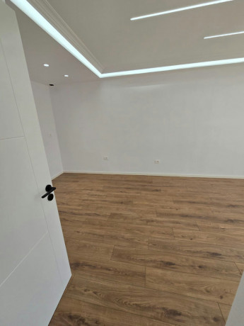 shtepi-per-shitje-per-banim-ne-pallat-egzistues-21-zona-rr-e-elbasanit-shkolla-baletit-big-0