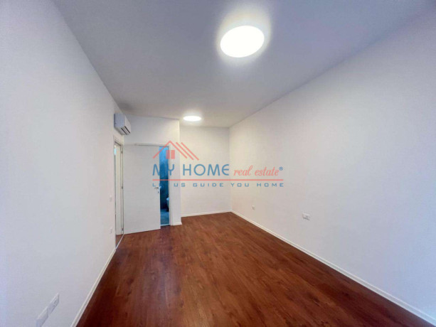 zyre-me-qera-komuna-e-parisit-ne-tirane-big-4