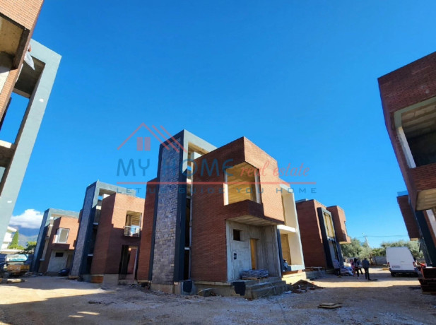 vila-ne-shitje-prane-teg-ne-tirane-big-1