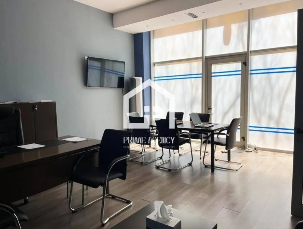 jepet-me-qira-ambjent-biznesizona-bllokutprane-super-market-spar-big-0