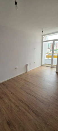 shitet-apartament-11rruga-irfan-tomini-prane-karburat-kastratit-big-4