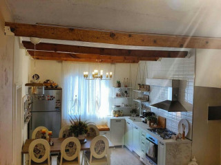 Siri Kodra shitet 2+1