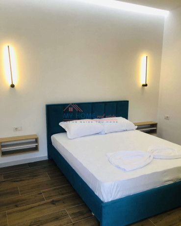 2-apartamente-11-ne-shitje-tek-pazari-ri-ne-tirane-big-3