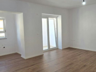 Rr."Fortuzi" shitet 1+1