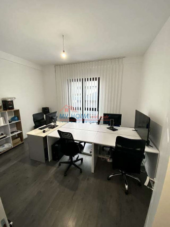 zyre-me-qera-tek-kompleksi-square-21-ne-tirane-big-2