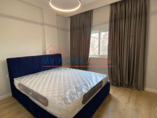 Apartament 2+1 me qera 21 Dhjetori ne Tirane