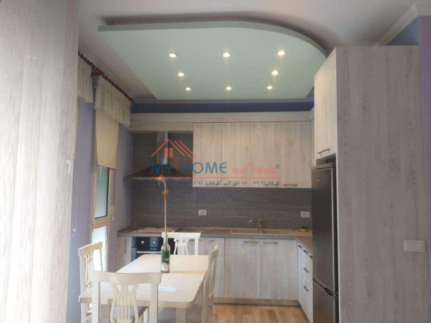 pazari-i-ri-jepet-me-qera-11-big-1