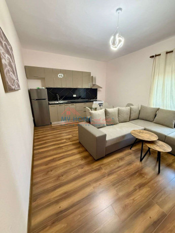 apartament-11-me-qera-ne-rruga-e-kavajes-tirane-big-1