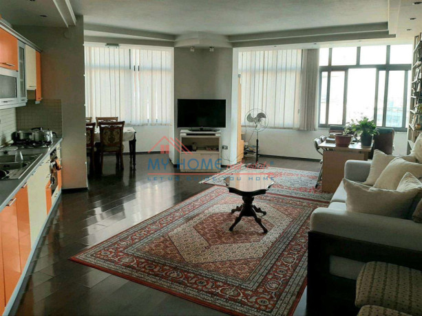 apartament-21-me-qera-tek-komuna-parisit-big-0