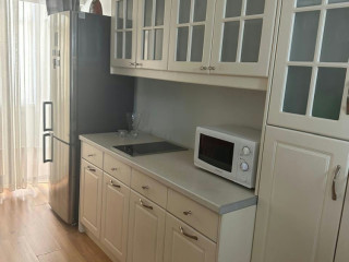 Tek Liqeni jepet me qera 2+1