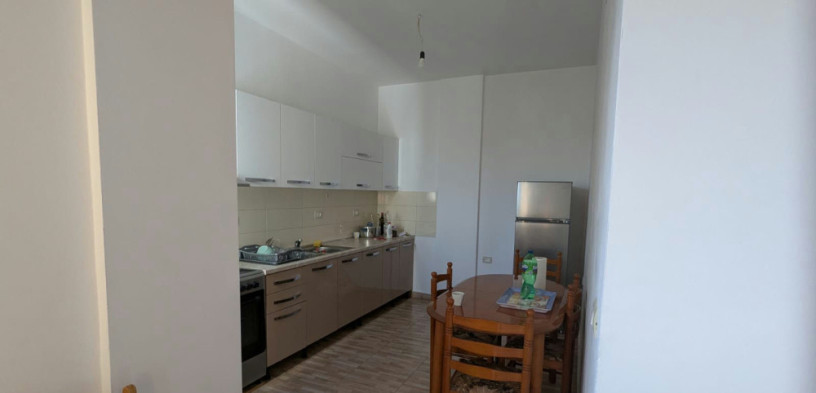 xhamlliku-jepet-me-qera-21-big-0