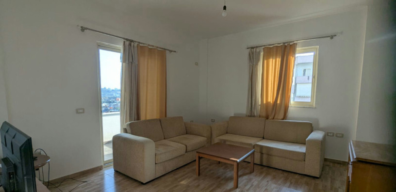 xhamlliku-jepet-me-qera-21-big-3