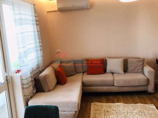 Apartament 1+1 me qera Rruga Mine Peza