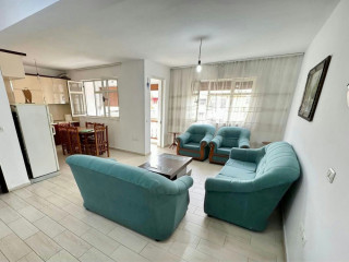 Qtu jepet me qera 2+1