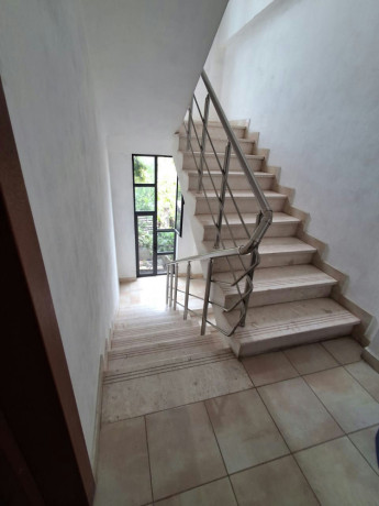 tek-spitali-jepet-me-qera-21-big-0