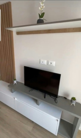 xhamlliku-jepet-me-qera-11-big-0