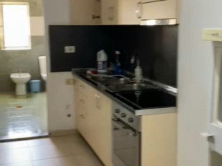 Laprake jepet me qera 1+1