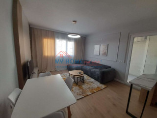 Apartament 1+1 + Post Parkimi me Qira Pazari i Ri Tirane