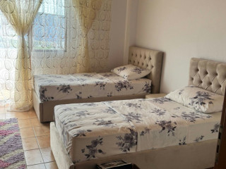 Xhamlliku jepet me qera 3+1