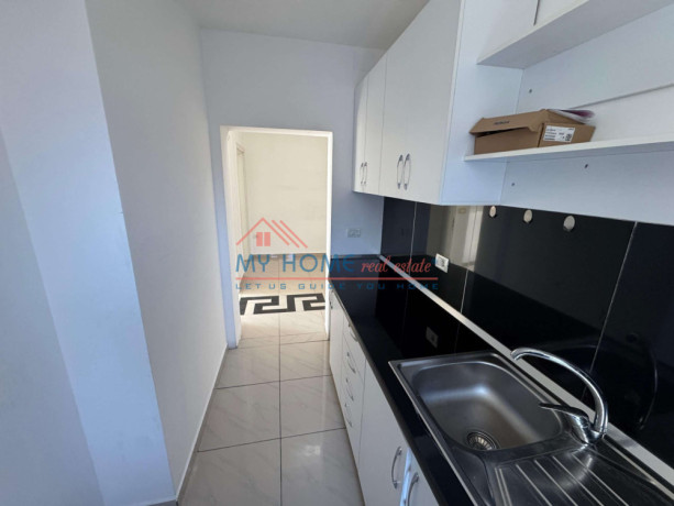 zyre-me-qera-tek-rruga-mine-peza-tirane-big-2