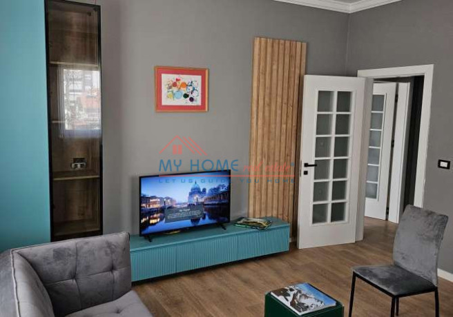 apartament-11-me-qera-pazari-i-ri-ne-tirane-big-0