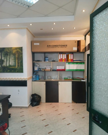 rrkavajes-jepet-me-qera-zyre-big-0