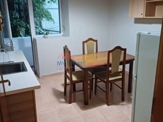 Apartament 2+1 me qera Sheshi Willson Tirane