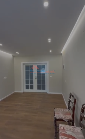 zyre-me-qera-tek-rruga-e-elbasanit-big-2