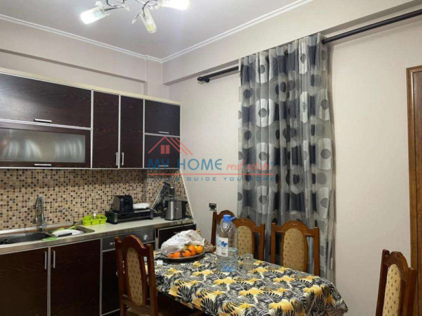 apartament-31-ne-shitje-tek-pallati-me-shigjeta-tirane-big-1