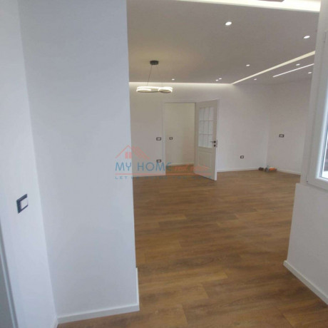 apartament-21-ne-shitje-tek-rruga-e-barikadave-ne-tirane-big-3