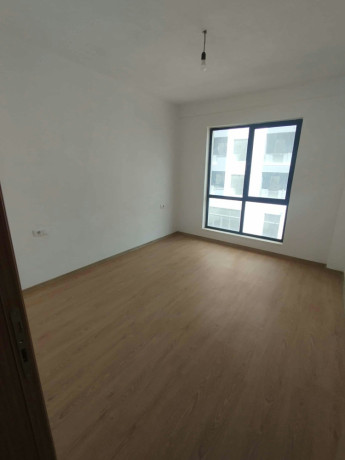 rr5-maji-jepet-me-qera-31-big-4