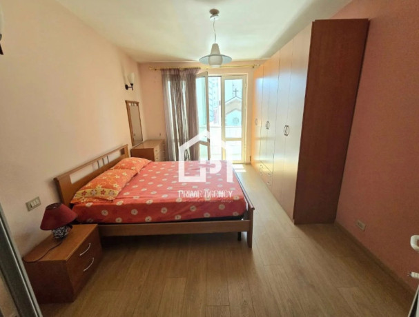 shitet-apartament-dublex-zona-rruga-kavajes-big-3