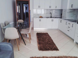 JEPET ME QIRA : Apartament 2+1+ 2/Kompleksi MOLLA/ASTIR