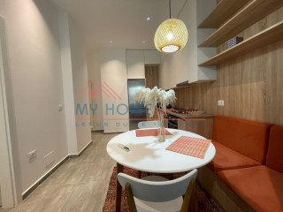 Apartament 2+1 ne shitje 21 Dhjetori Tirane