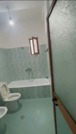 instituti-kamez-jepet-me-qera-11-big-2