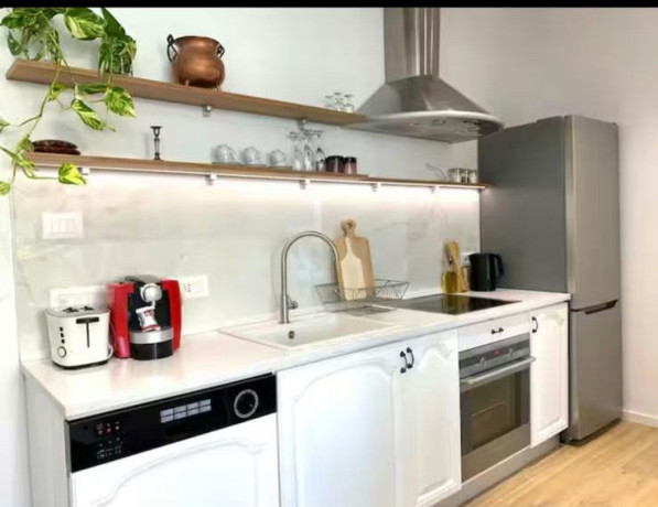 shtepi-me-qera-pallat-egzistues-21-pallati-me-shigjeta-delijorgji-big-1