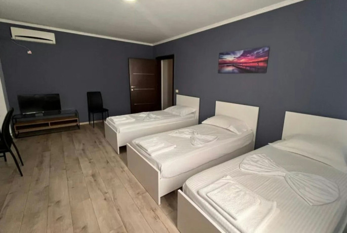 shtepi-me-qera-pallat-egzistues-21-laprake-spitali-ushtarak-dogana-big-0