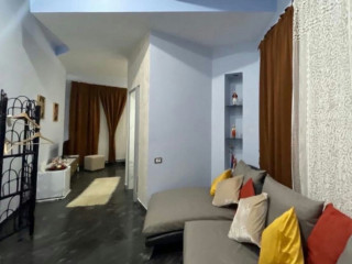 Shtepi me qera, Pallat Egzistues Garsoniere Pazari i ri / 9-katshet / Barrikada