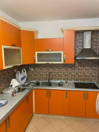 shtepi-me-qera-pallat-i-ri-21-pazari-i-ri-9-katshet-barrikada-big-1